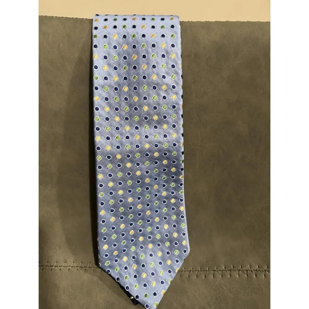 Tommy Hilfiger‎ 100% Silk Designer Neck Tie – Light Blue/Navy Blue Polka Dots